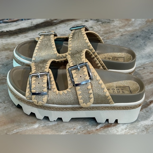 Women’s SHUSHOP Laura platform chunky gold woven sandal- Size 6.5 - Picture 2 of 6